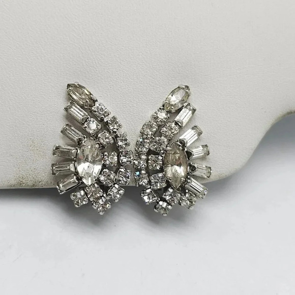 Clear Rhinestone Crystal Cluster Clip on Earrings Silver Tone Vintage (G) Deco - Picture 1 of 4
